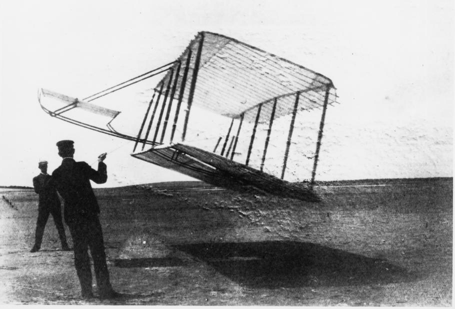 Kiting the 1901 Wright Glider
