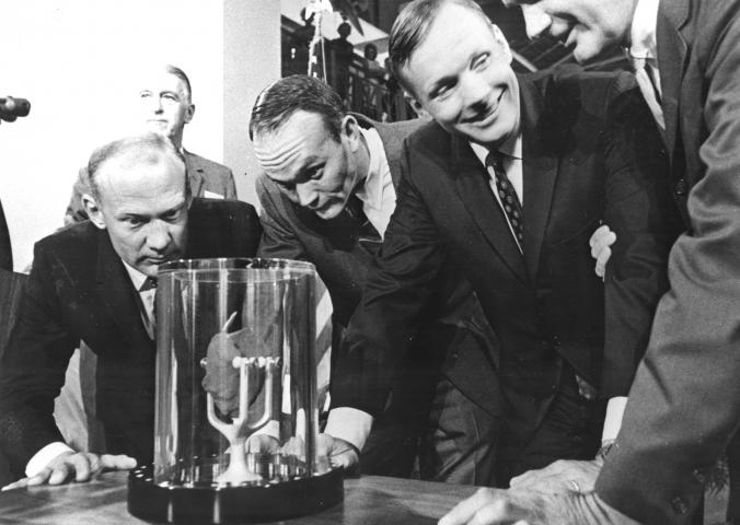 Moon Rock Presented to Smithsonian by Apollo 11 Crew